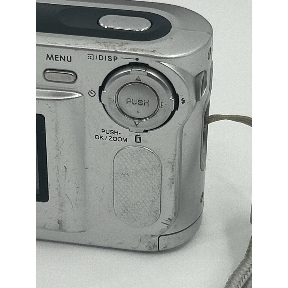 Vivitar ViviCam 3750 3.1 MP Digital Camera - Silver- Tested - Fast Shipping